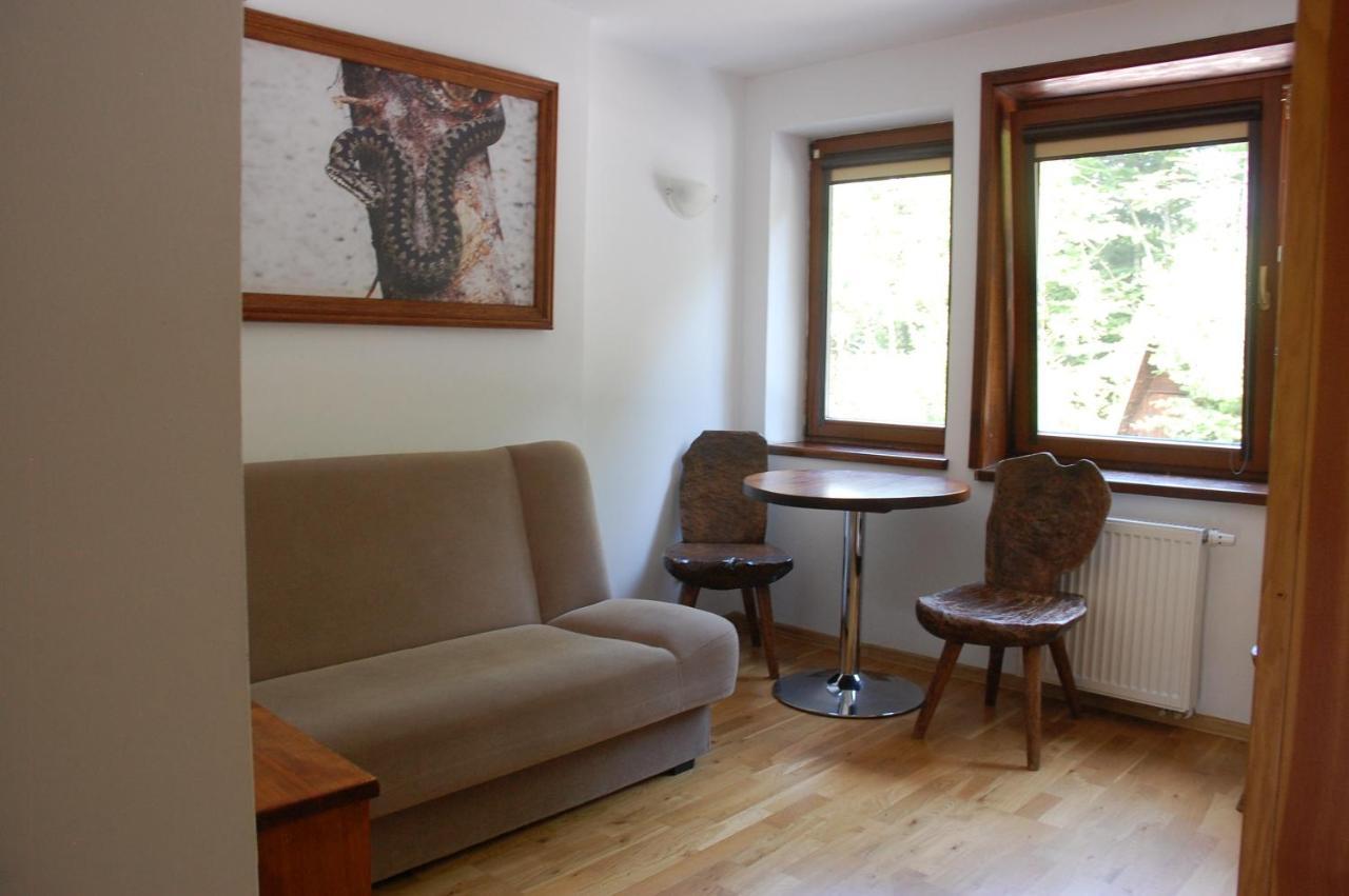 Domek Mysliwski W Mucznem Lutowiska Exterior foto